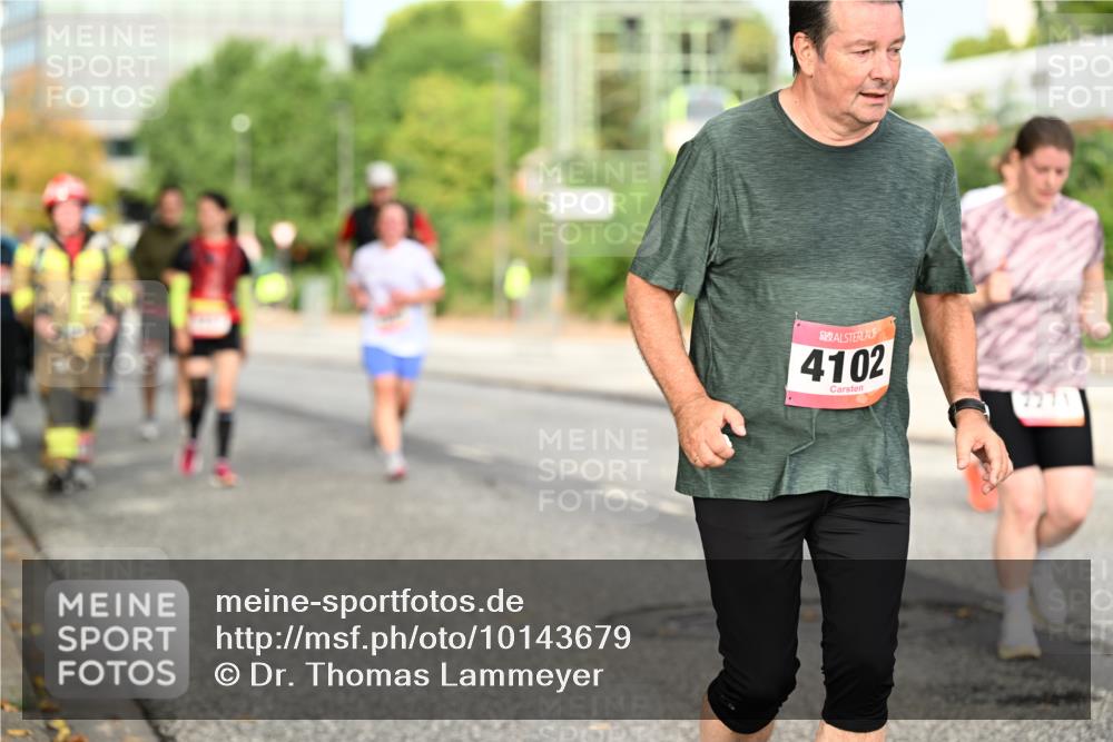 06.09.2026 - CURREX Alsterlauf Dr. Thomas Lammeyer http://msf.ph/oto/10143679 06.09.2026 10:14:31 Laufen 4102 meine-sportfotos.de
