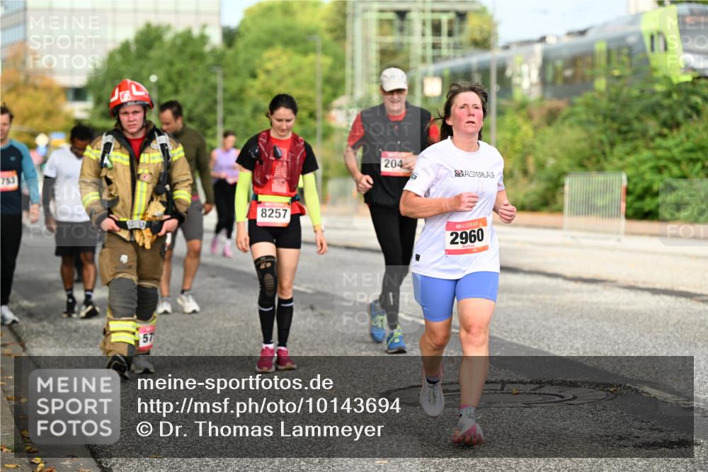 06.09.2026 - CURREX Alsterlauf Dr. Thomas Lammeyer http://msf.ph/oto/10143694 06.09.2026 10:14:35 Laufen 753, 57, 8257, 204, 2960 meine-sportfotos.de