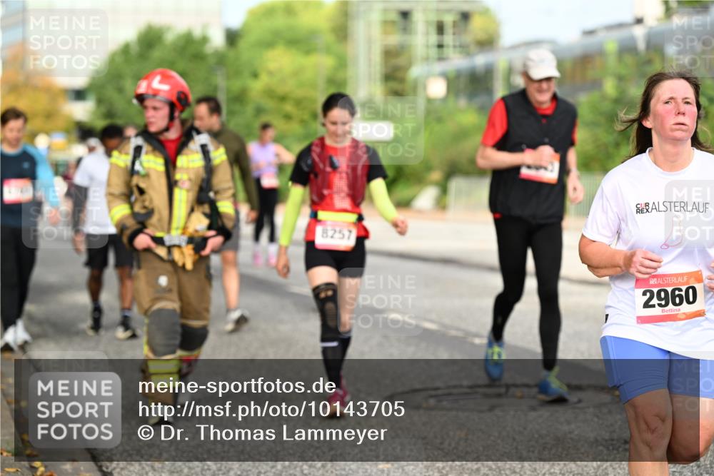 06.09.2026 - CURREX Alsterlauf Dr. Thomas Lammeyer http://msf.ph/oto/10143705 06.09.2026 10:14:36 Laufen 8257, 2960 meine-sportfotos.de