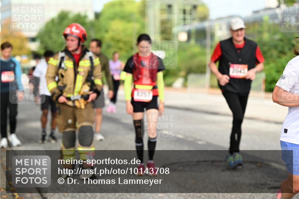 06.09.2026 - CURREX Alsterlauf Dr. Thomas Lammeyer http://msf.ph/oto/10143708 06.09.2026 10:14:36 Laufen 8257, 3643 meine-sportfotos.de