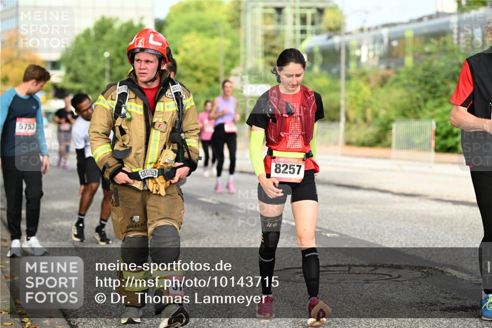 06.09.2026 - CURREX Alsterlauf Dr. Thomas Lammeyer http://msf.ph/oto/10143715 06.09.2026 10:14:38 Laufen 5753, 8257, 57 meine-sportfotos.de