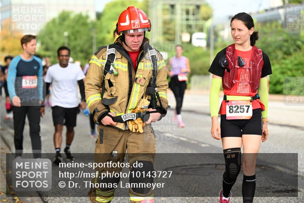06.09.2026 - CURREX Alsterlauf Dr. Thomas Lammeyer http://msf.ph/oto/10143727 06.09.2026 10:14:39 Laufen 5753, 8257 meine-sportfotos.de