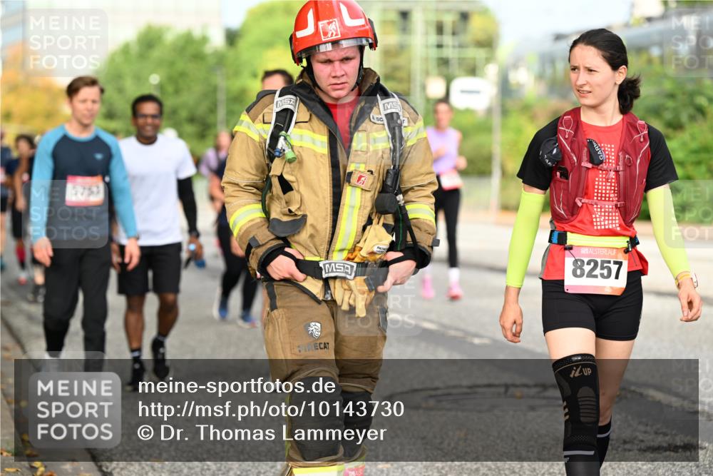 06.09.2026 - CURREX Alsterlauf Dr. Thomas Lammeyer http://msf.ph/oto/10143730 06.09.2026 10:14:39 Laufen 5753, 8257 meine-sportfotos.de
