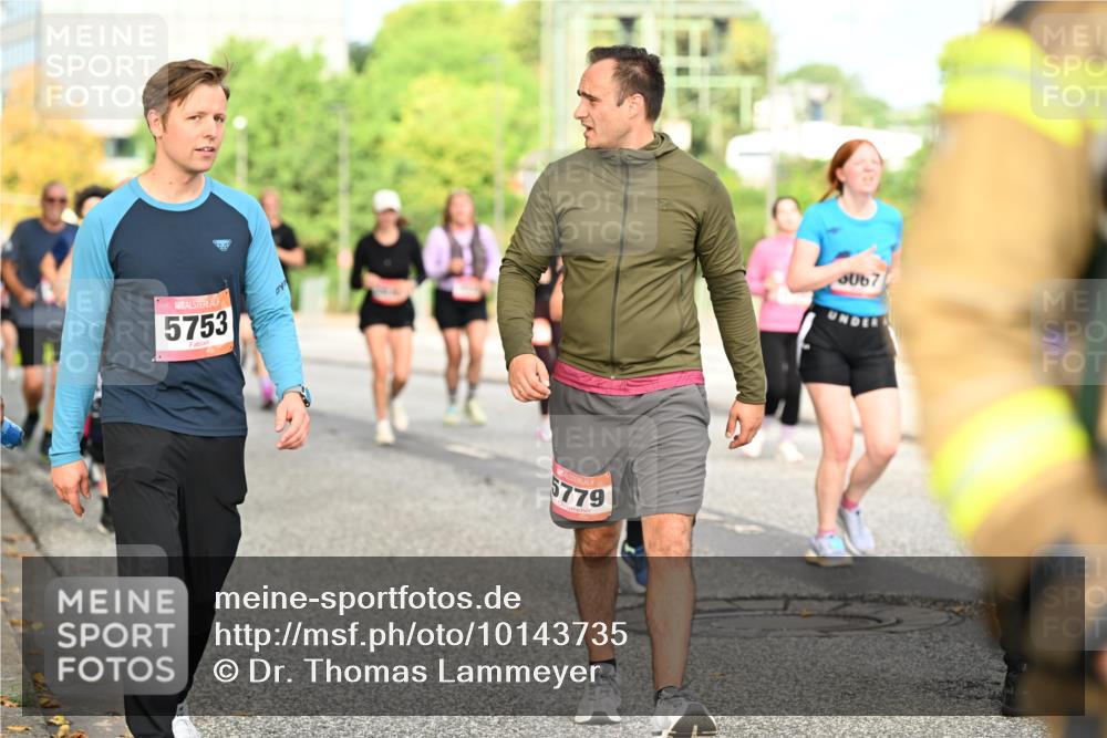 06.09.2026 - CURREX Alsterlauf Dr. Thomas Lammeyer http://msf.ph/oto/10143735 06.09.2026 10:14:42 Laufen 5753, 5779, 5067 meine-sportfotos.de