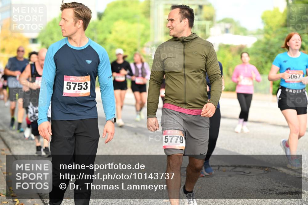 06.09.2026 - CURREX Alsterlauf Dr. Thomas Lammeyer http://msf.ph/oto/10143737 06.09.2026 10:14:42 Laufen 5753, 5779, 067 meine-sportfotos.de