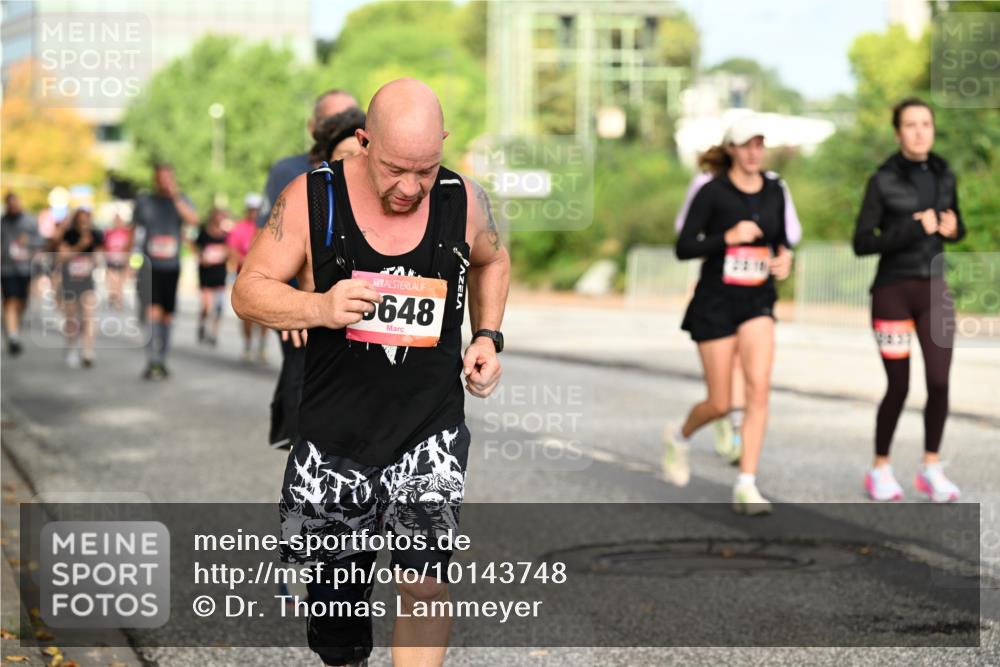 06.09.2026 - CURREX Alsterlauf Dr. Thomas Lammeyer http://msf.ph/oto/10143748 06.09.2026 10:14:46 Laufen 648 meine-sportfotos.de