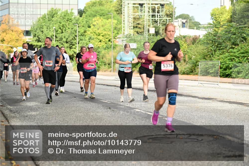 06.09.2026 - CURREX Alsterlauf Dr. Thomas Lammeyer http://msf.ph/oto/10143779 06.09.2026 10:14:49 Laufen 5281, 5795, 4665, 32, 5376, 3621, 3253 meine-sportfotos.de