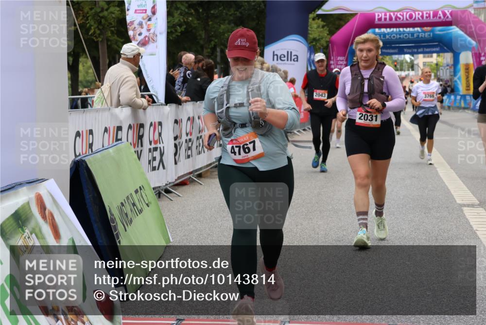 06.09.2026 - CURREX Alsterlauf Strokosch-Dieckow http://msf.ph/oto/10143814 06.09.2026 10:20:02 Ziel 2031, 2043, 2084, 2482, 2483, 3003, 3417, 4270, 4610, 4767, 5580, 5581 meine-sportfotos.de