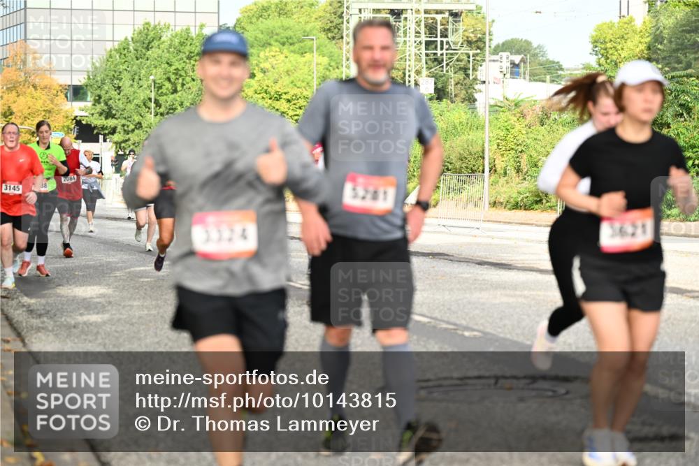 06.09.2026 - CURREX Alsterlauf Dr. Thomas Lammeyer http://msf.ph/oto/10143815 06.09.2026 10:14:56 Laufen 3145, 38, 2084, 3324, 5281, 3621 meine-sportfotos.de
