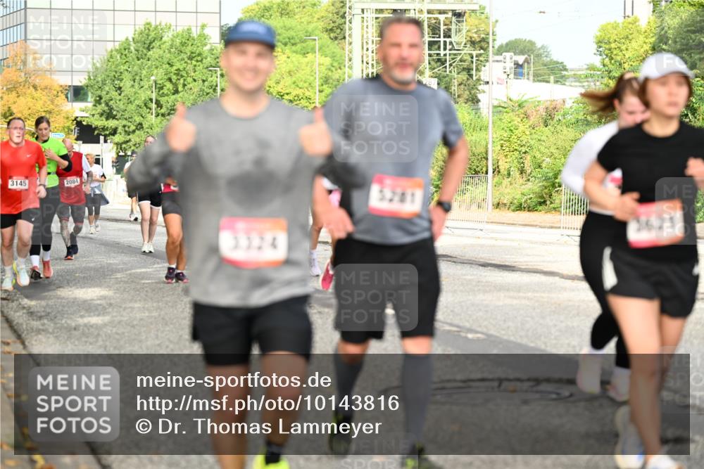 06.09.2026 - CURREX Alsterlauf Dr. Thomas Lammeyer http://msf.ph/oto/10143816 06.09.2026 10:14:56 Laufen 3145, 2084, 3324, 5281, 362 meine-sportfotos.de