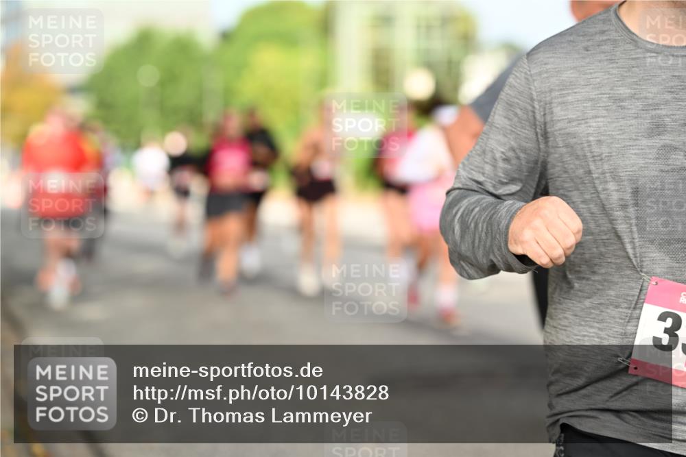 06.09.2026 - CURREX Alsterlauf Dr. Thomas Lammeyer http://msf.ph/oto/10143828 06.09.2026 10:14:57 Laufen 3 meine-sportfotos.de