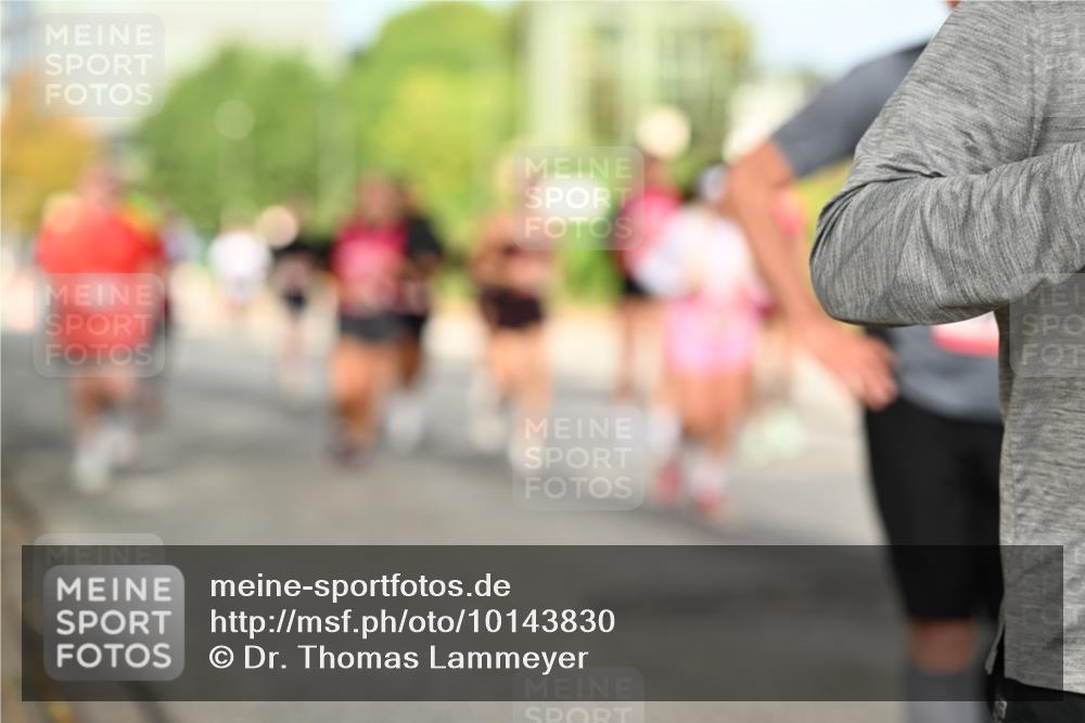 06.09.2026 - CURREX Alsterlauf Dr. Thomas Lammeyer http://msf.ph/oto/10143830 06.09.2026 10:14:58 Laufen  meine-sportfotos.de