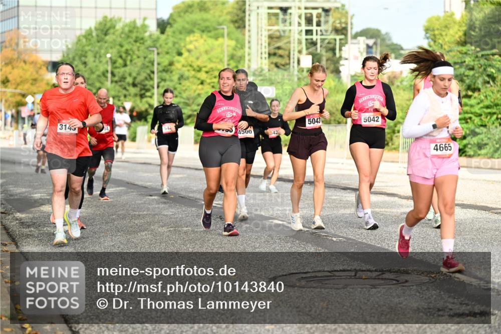 06.09.2026 - CURREX Alsterlauf Dr. Thomas Lammeyer http://msf.ph/oto/10143840 06.09.2026 10:14:59 Laufen 3145, 5043, 5042, 54, 4500, 42, 4665 meine-sportfotos.de
