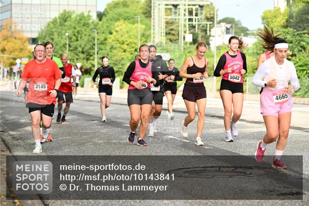 06.09.2026 - CURREX Alsterlauf Dr. Thomas Lammeyer http://msf.ph/oto/10143841 06.09.2026 10:14:59 Laufen 3145, 2084, 54, 43, 5426, 96, 4500, 2026, 5042, 4665 meine-sportfotos.de