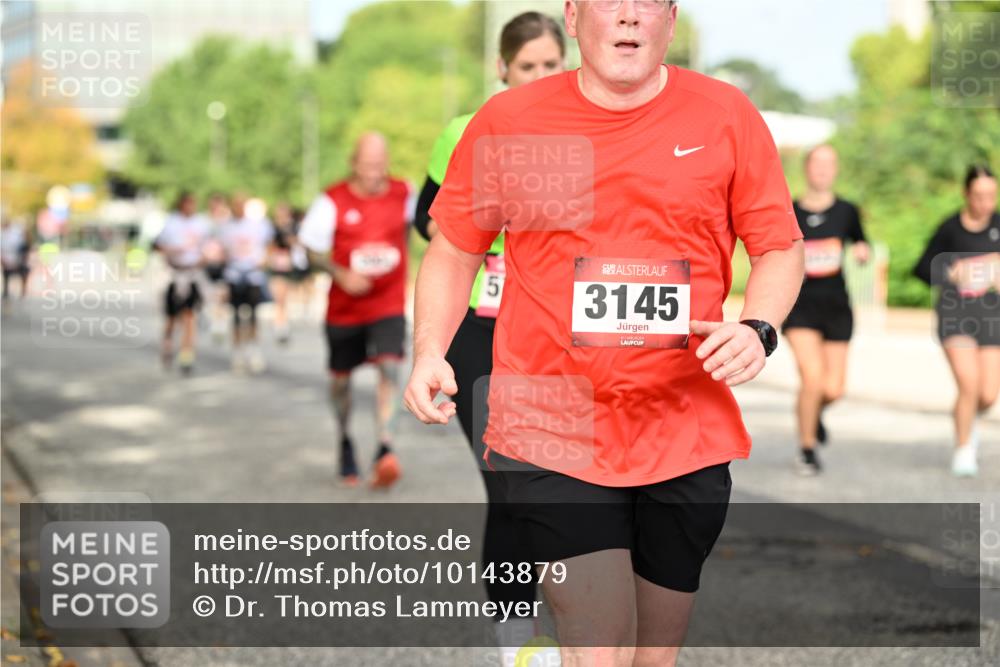 06.09.2026 - CURREX Alsterlauf Dr. Thomas Lammeyer http://msf.ph/oto/10143879 06.09.2026 10:15:03 Laufen 5, 3145 meine-sportfotos.de