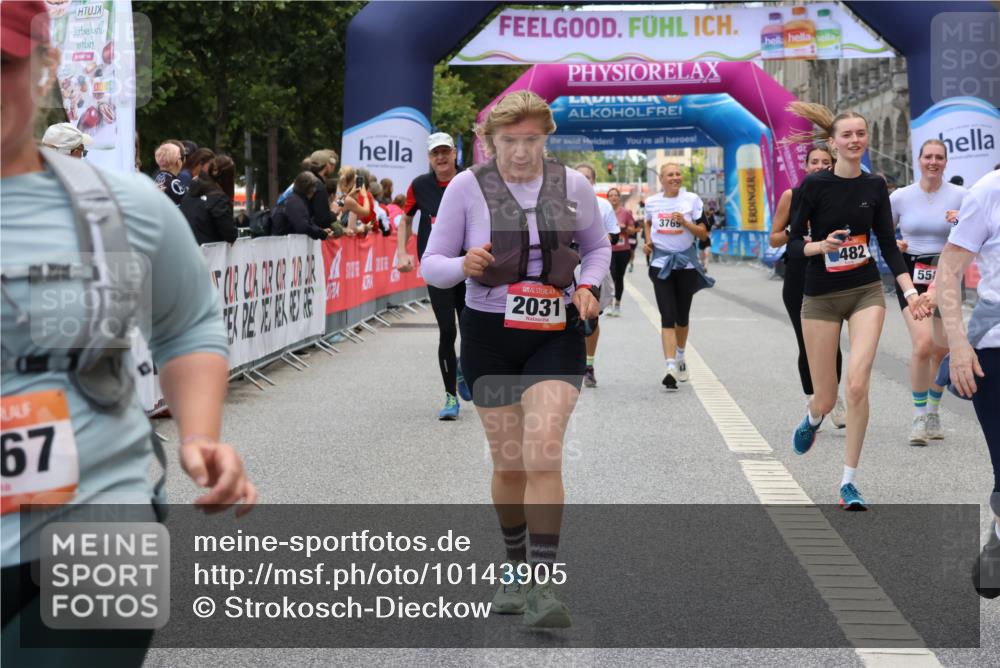 06.09.2026 - CURREX Alsterlauf Strokosch-Dieckow http://msf.ph/oto/10143905 06.09.2026 10:20:03 Ziel 2031, 2043, 2084, 2482, 2483, 3003, 3417, 3769, 3926, 4270, 4610, 4767, 5580, 5581 meine-sportfotos.de