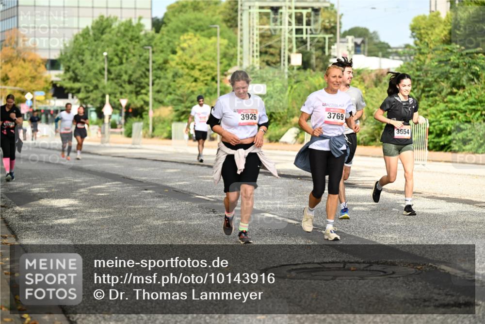 06.09.2026 - CURREX Alsterlauf Dr. Thomas Lammeyer http://msf.ph/oto/10143916 06.09.2026 10:15:09 Laufen 3926, 3769, 3654 meine-sportfotos.de