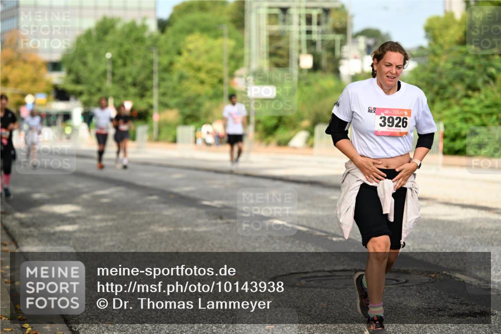 06.09.2026 - CURREX Alsterlauf Dr. Thomas Lammeyer http://msf.ph/oto/10143938 06.09.2026 10:15:12 Laufen 3926 meine-sportfotos.de