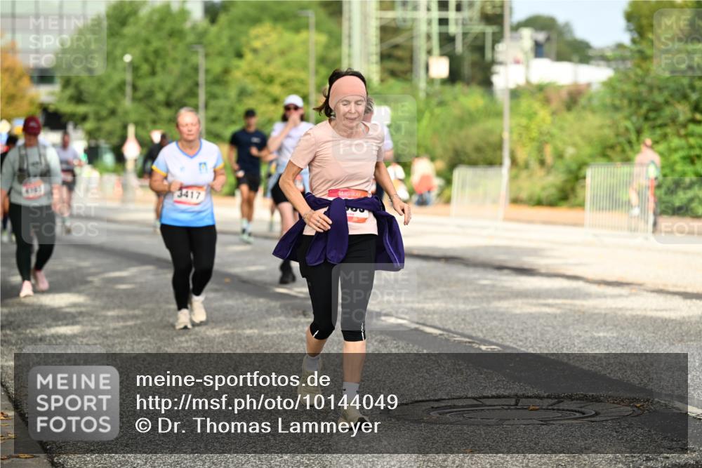 06.09.2026 - CURREX Alsterlauf Dr. Thomas Lammeyer http://msf.ph/oto/10144049 06.09.2026 10:15:30 Laufen 4763, 3417 meine-sportfotos.de