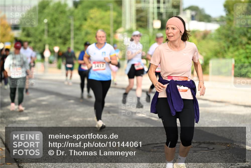 06.09.2026 - CURREX Alsterlauf Dr. Thomas Lammeyer http://msf.ph/oto/10144061 06.09.2026 10:15:31 Laufen 3417 meine-sportfotos.de