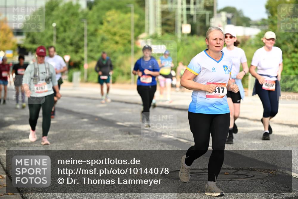 06.09.2026 - CURREX Alsterlauf Dr. Thomas Lammeyer http://msf.ph/oto/10144078 06.09.2026 10:15:33 Laufen 4767, 17, 4614 meine-sportfotos.de