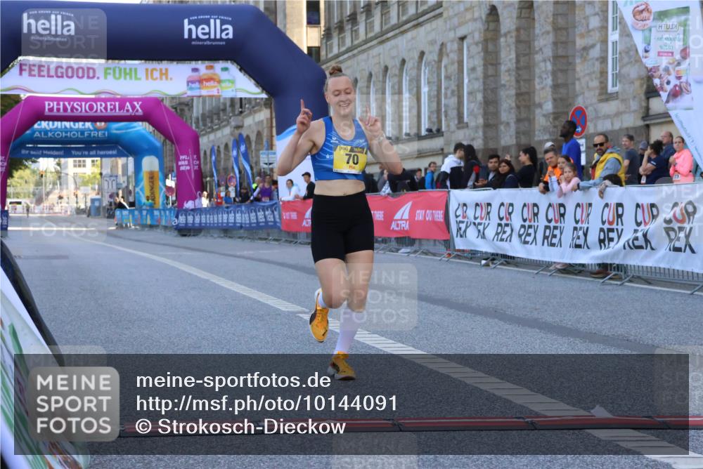 06.09.2026 - CURREX Alsterlauf Strokosch-Dieckow http://msf.ph/oto/10144091 06.09.2026 11:20:20 Ziel 70 meine-sportfotos.de