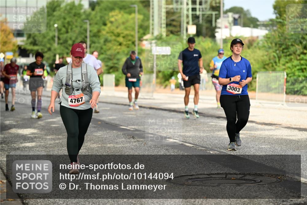 06.09.2026 - CURREX Alsterlauf Dr. Thomas Lammeyer http://msf.ph/oto/10144094 06.09.2026 10:15:35 Laufen 3003, 4767 meine-sportfotos.de
