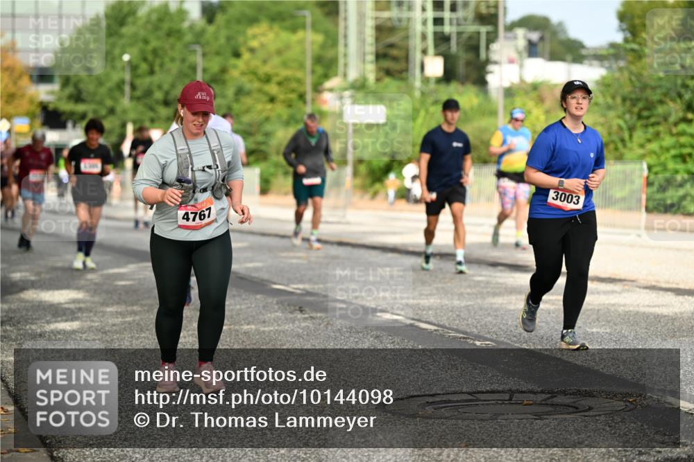 06.09.2026 - CURREX Alsterlauf Dr. Thomas Lammeyer http://msf.ph/oto/10144098 06.09.2026 10:15:35 Laufen 4767, 3003 meine-sportfotos.de
