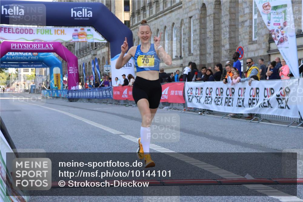 06.09.2026 - CURREX Alsterlauf Strokosch-Dieckow http://msf.ph/oto/10144101 06.09.2026 11:20:20 Ziel 70 meine-sportfotos.de