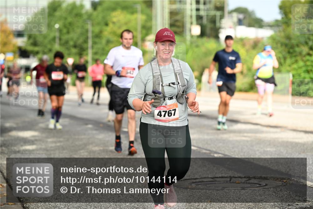 06.09.2026 - CURREX Alsterlauf Dr. Thomas Lammeyer http://msf.ph/oto/10144114 06.09.2026 10:15:37 Laufen 4767 meine-sportfotos.de