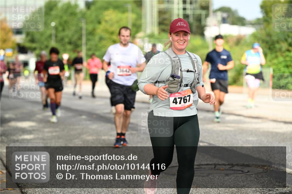 06.09.2026 - CURREX Alsterlauf Dr. Thomas Lammeyer http://msf.ph/oto/10144116 06.09.2026 10:15:37 Laufen 4767 meine-sportfotos.de