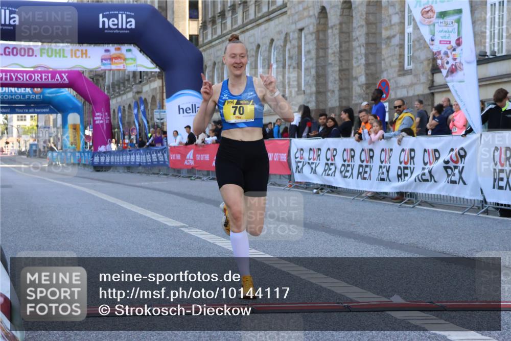 06.09.2026 - CURREX Alsterlauf Strokosch-Dieckow http://msf.ph/oto/10144117 06.09.2026 11:20:20 Ziel 70 meine-sportfotos.de