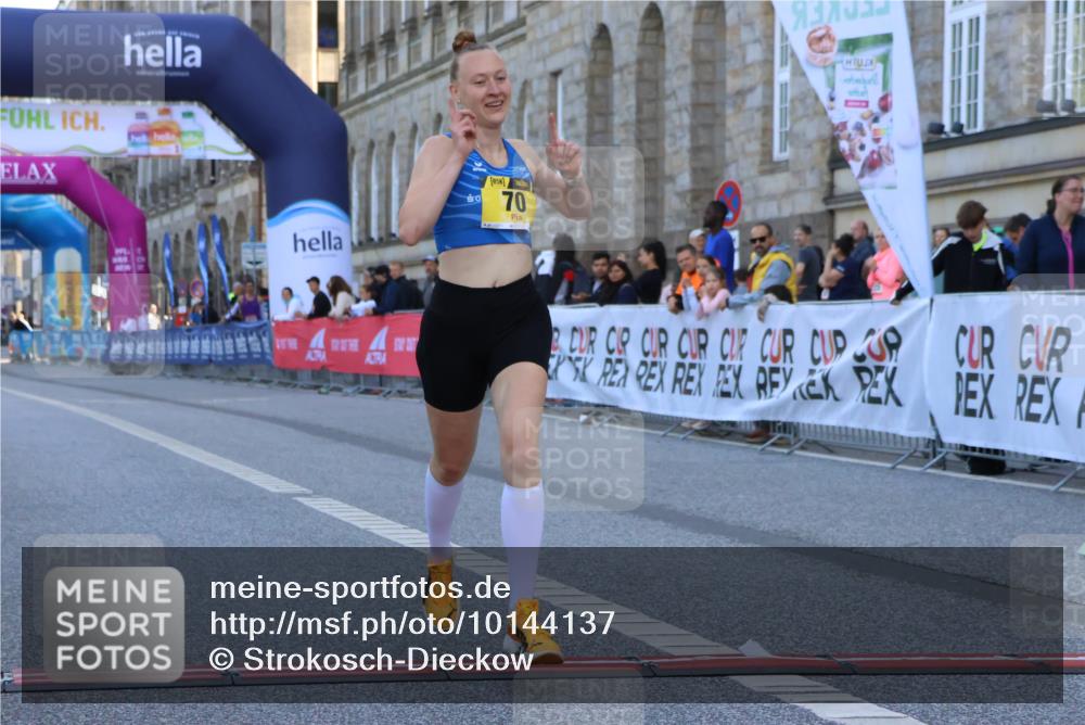 06.09.2026 - CURREX Alsterlauf Strokosch-Dieckow http://msf.ph/oto/10144137 06.09.2026 11:20:20 Ziel 70 meine-sportfotos.de