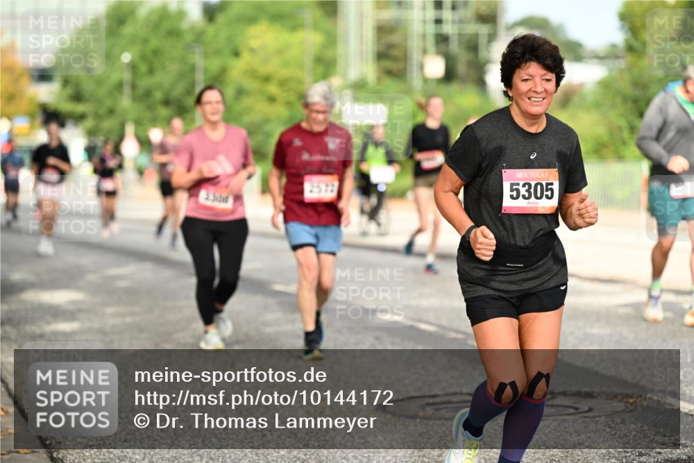 06.09.2026 - CURREX Alsterlauf Dr. Thomas Lammeyer http://msf.ph/oto/10144172 06.09.2026 10:15:43 Laufen 5305 meine-sportfotos.de