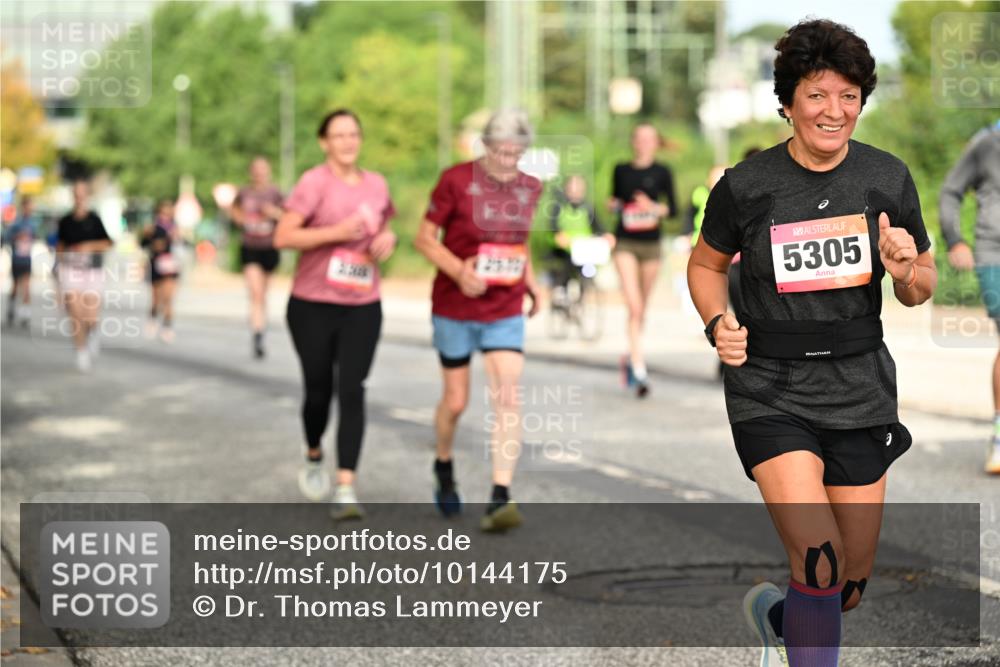 06.09.2026 - CURREX Alsterlauf Dr. Thomas Lammeyer http://msf.ph/oto/10144175 06.09.2026 10:15:43 Laufen 5305 meine-sportfotos.de