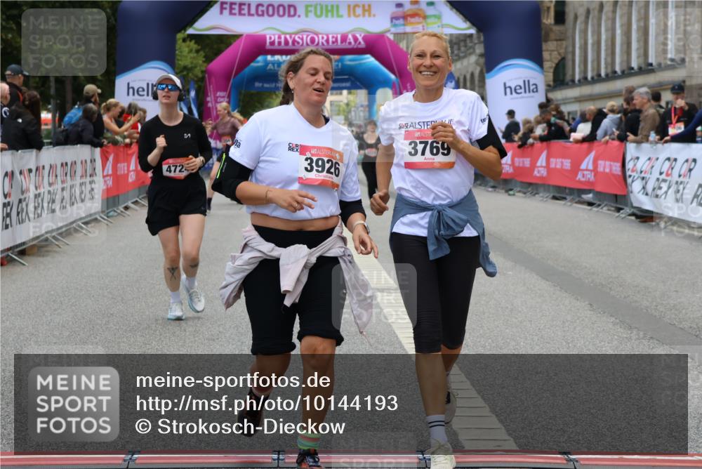 06.09.2026 - CURREX Alsterlauf Strokosch-Dieckow http://msf.ph/oto/10144193 06.09.2026 10:20:09 Ziel 2031, 2043, 2482, 2483, 3204, 3308, 3769, 3926, 4270, 4610, 4724, 5580, 5581 meine-sportfotos.de