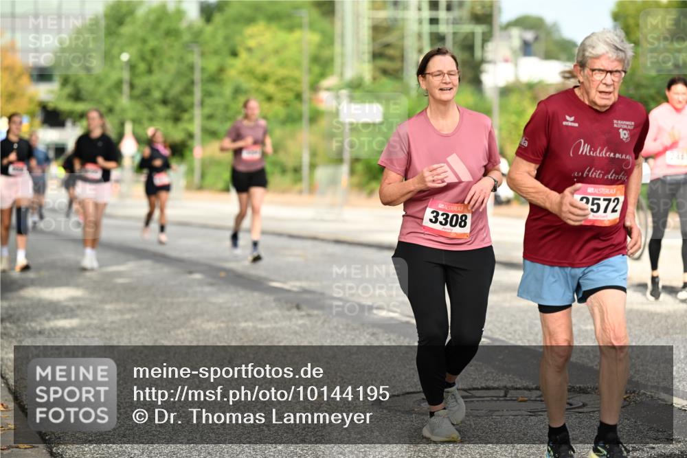 06.09.2026 - CURREX Alsterlauf Dr. Thomas Lammeyer http://msf.ph/oto/10144195 06.09.2026 10:15:45 Laufen 3308, 19, 2572 meine-sportfotos.de