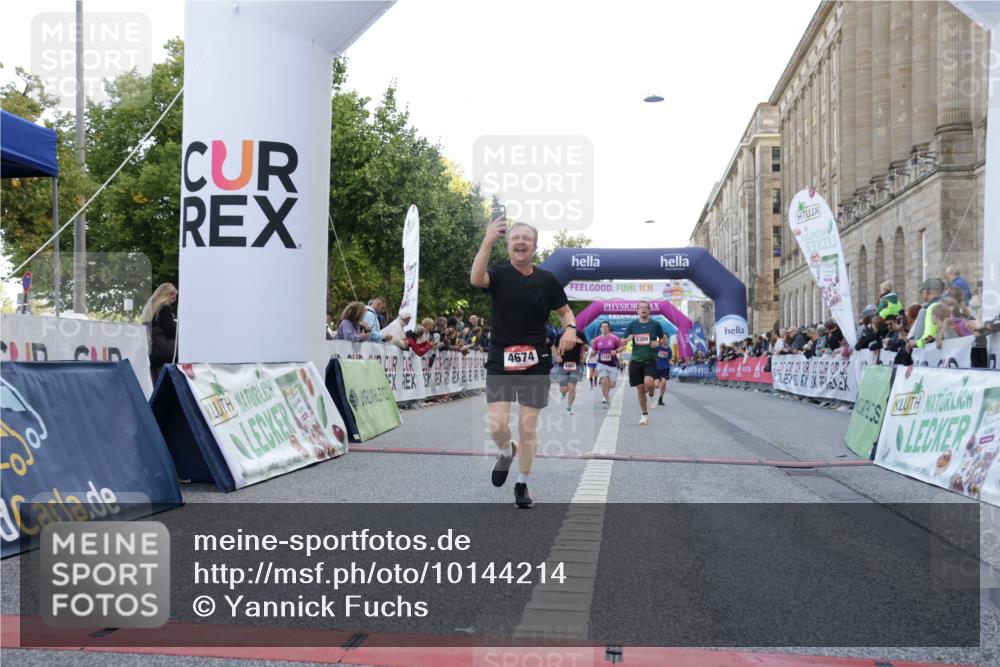 06.09.2026 - CURREX Alsterlauf Yannick Fuchs http://msf.ph/oto/10144214 06.09.2026 09:47:25 Ziel 2106, 2807, 4441, 4674, 4863, 5389, 5407, 5645, 5729, 6021, 6172 meine-sportfotos.de