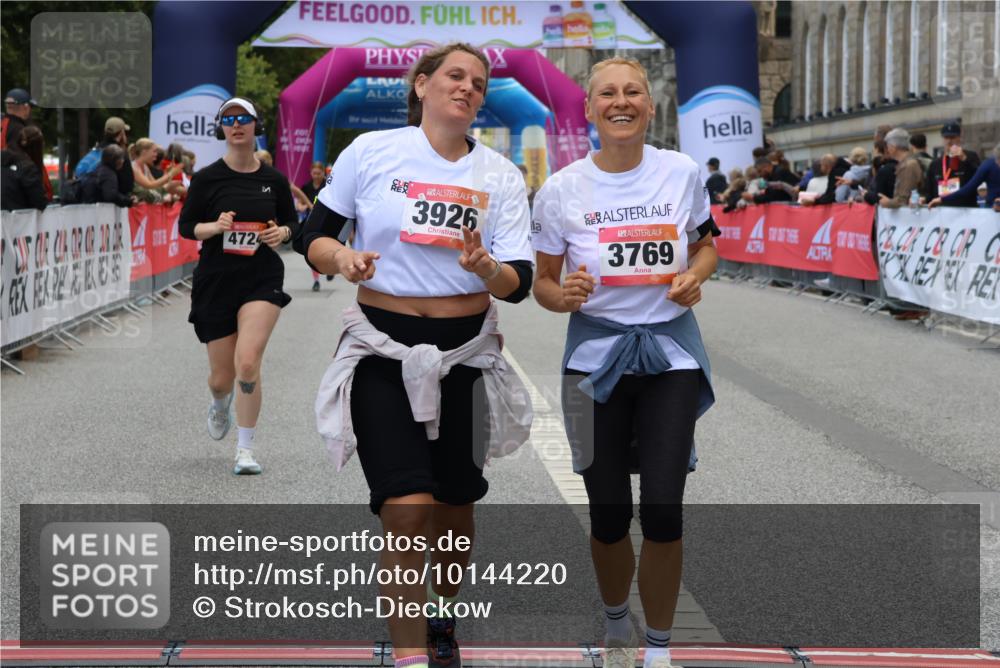 06.09.2026 - CURREX Alsterlauf Strokosch-Dieckow http://msf.ph/oto/10144220 06.09.2026 10:20:09 Ziel 2031, 2043, 2482, 2483, 3204, 3308, 3769, 3926, 4270, 4610, 4724, 5580, 5581 meine-sportfotos.de