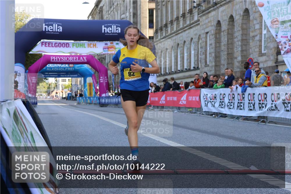 06.09.2026 - CURREX Alsterlauf Strokosch-Dieckow http://msf.ph/oto/10144222 06.09.2026 11:22:59 Ziel 82 meine-sportfotos.de