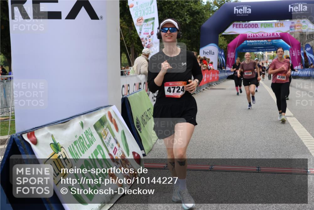 06.09.2026 - CURREX Alsterlauf Strokosch-Dieckow http://msf.ph/oto/10144227 06.09.2026 10:20:12 Ziel 2043, 3204, 3308, 3769, 3926, 4724, 5028, 5350, 5580, 5581 meine-sportfotos.de