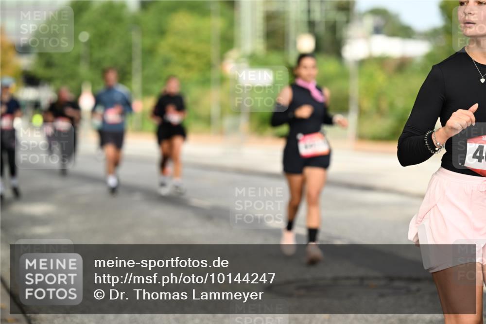 06.09.2026 - CURREX Alsterlauf Dr. Thomas Lammeyer http://msf.ph/oto/10144247 06.09.2026 10:15:54 Laufen 4 meine-sportfotos.de