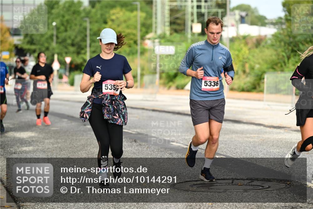 06.09.2026 - CURREX Alsterlauf Dr. Thomas Lammeyer http://msf.ph/oto/10144291 06.09.2026 10:15:59 Laufen 535, 5336 meine-sportfotos.de