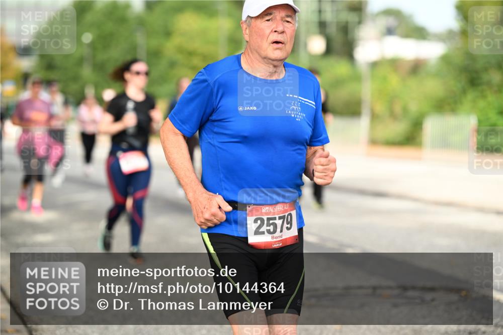 06.09.2026 - CURREX Alsterlauf Dr. Thomas Lammeyer http://msf.ph/oto/10144364 06.09.2026 10:16:07 Laufen 221, 2579 meine-sportfotos.de
