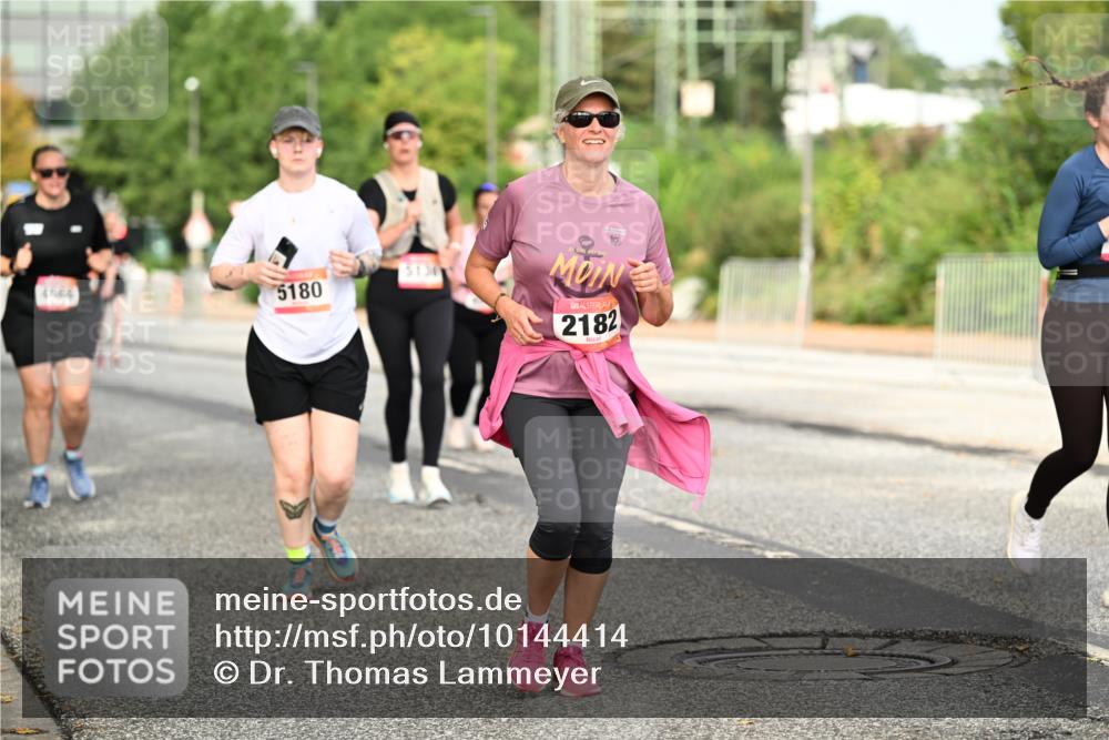 06.09.2026 - CURREX Alsterlauf Dr. Thomas Lammeyer http://msf.ph/oto/10144414 06.09.2026 10:16:12 Laufen 4666, 5180, 19, 2182 meine-sportfotos.de