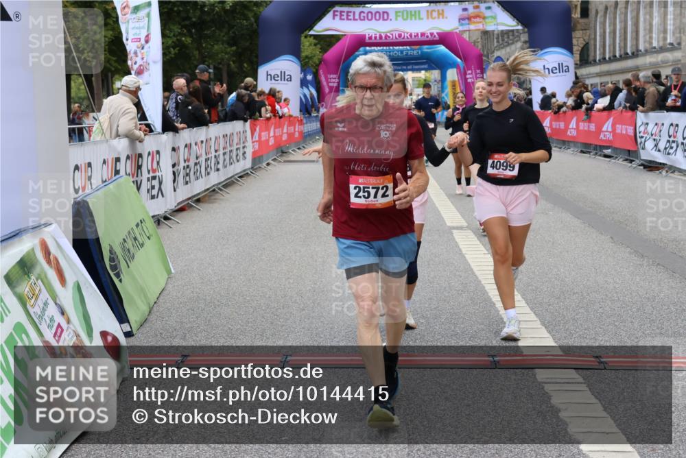 06.09.2026 - CURREX Alsterlauf Strokosch-Dieckow http://msf.ph/oto/10144415 06.09.2026 10:20:26 Ziel 2366, 2572, 4098, 4099, 4609, 5305, 6413 meine-sportfotos.de