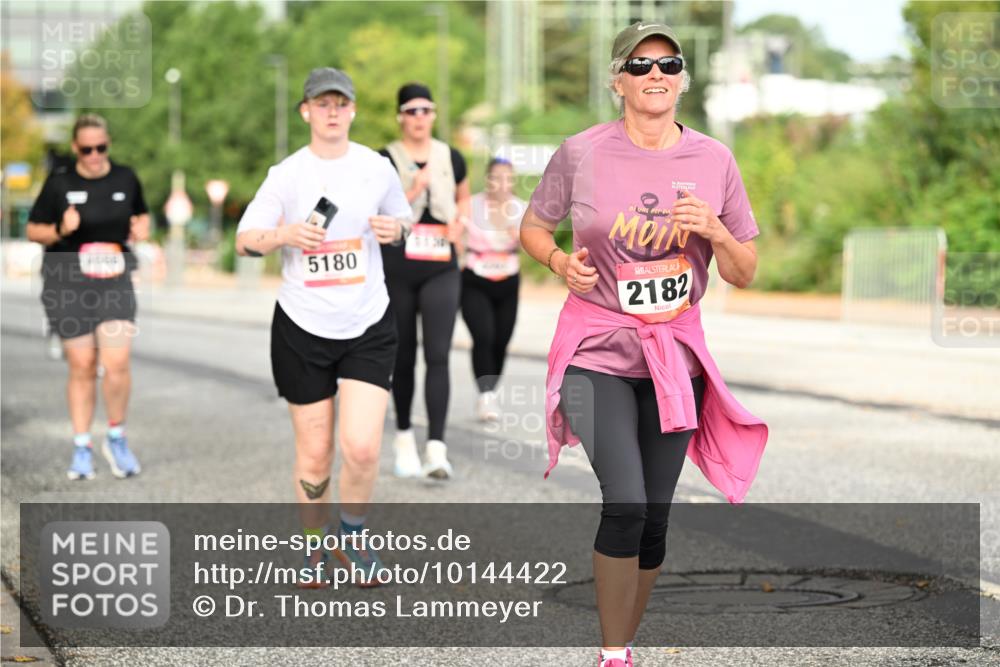 06.09.2026 - CURREX Alsterlauf Dr. Thomas Lammeyer http://msf.ph/oto/10144422 06.09.2026 10:16:13 Laufen 5180, 2182 meine-sportfotos.de