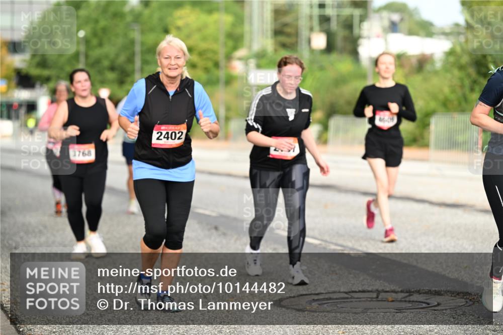 06.09.2026 - CURREX Alsterlauf Dr. Thomas Lammeyer http://msf.ph/oto/10144482 06.09.2026 10:16:23 Laufen 1768, 2402 meine-sportfotos.de