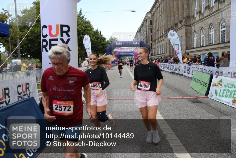 06.09.2026 - CURREX Alsterlauf Strokosch-Dieckow http://msf.ph/oto/10144489 06.09.2026 10:20:28 Ziel 2366, 2572, 3026, 4098, 4099, 4609, 5305, 6413 meine-sportfotos.de