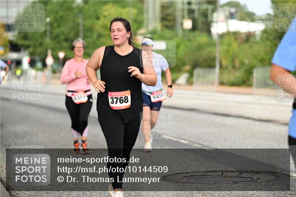 06.09.2026 - CURREX Alsterlauf Dr. Thomas Lammeyer http://msf.ph/oto/10144509 06.09.2026 10:16:26 Laufen 6389, 3768, 6459 meine-sportfotos.de